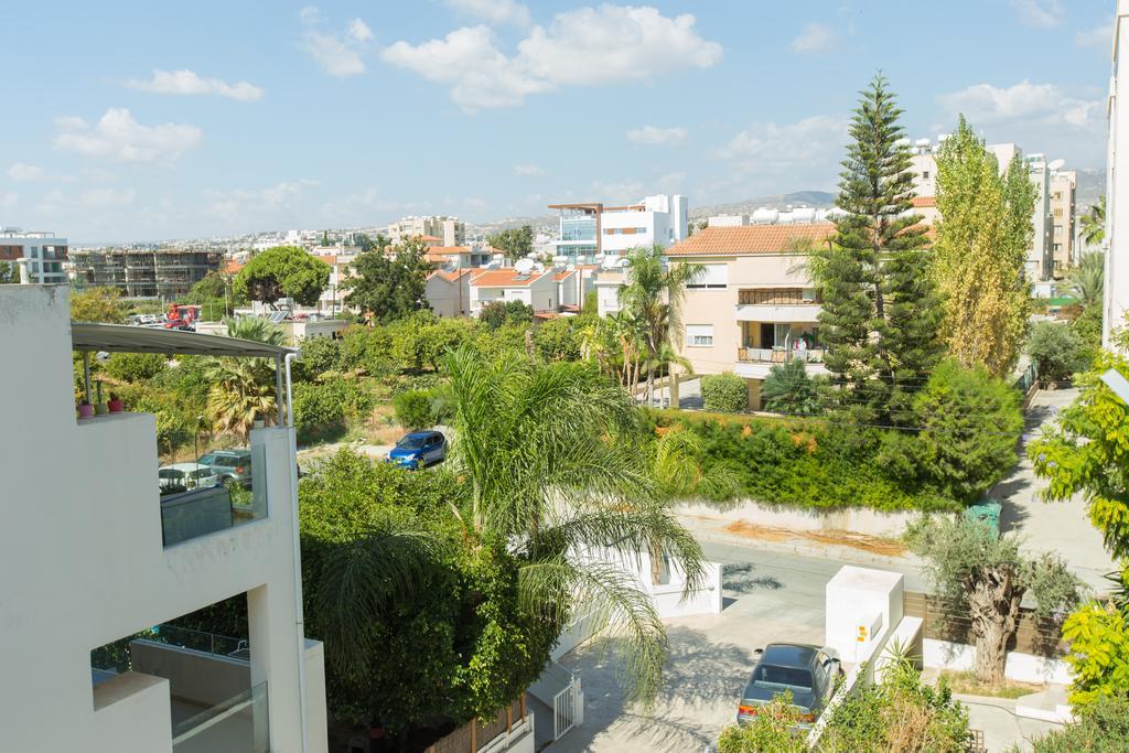 Hôtel Pecora Gardens à Limassol Extérieur photo